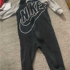 Used Nike outfit